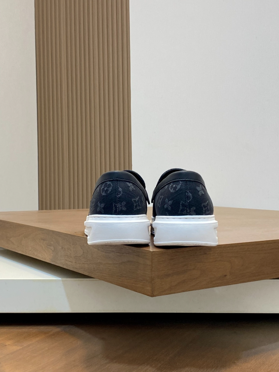 LOUIS VUITTON 루이비통 남성 모노그램 데님 로퍼 스니커즈 9