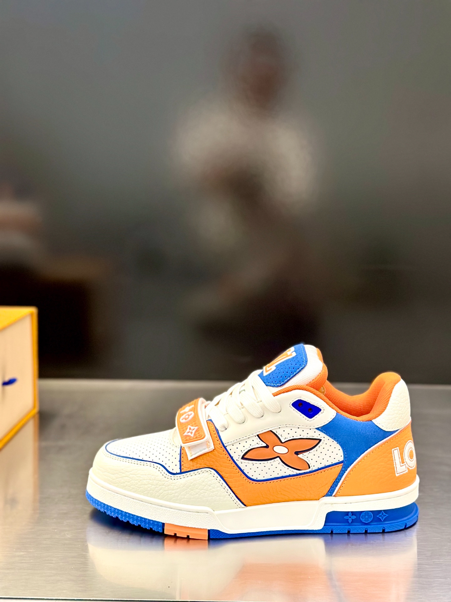 Louis Vuitton 루이비통 남녀공용 스니커즈 운동화 1