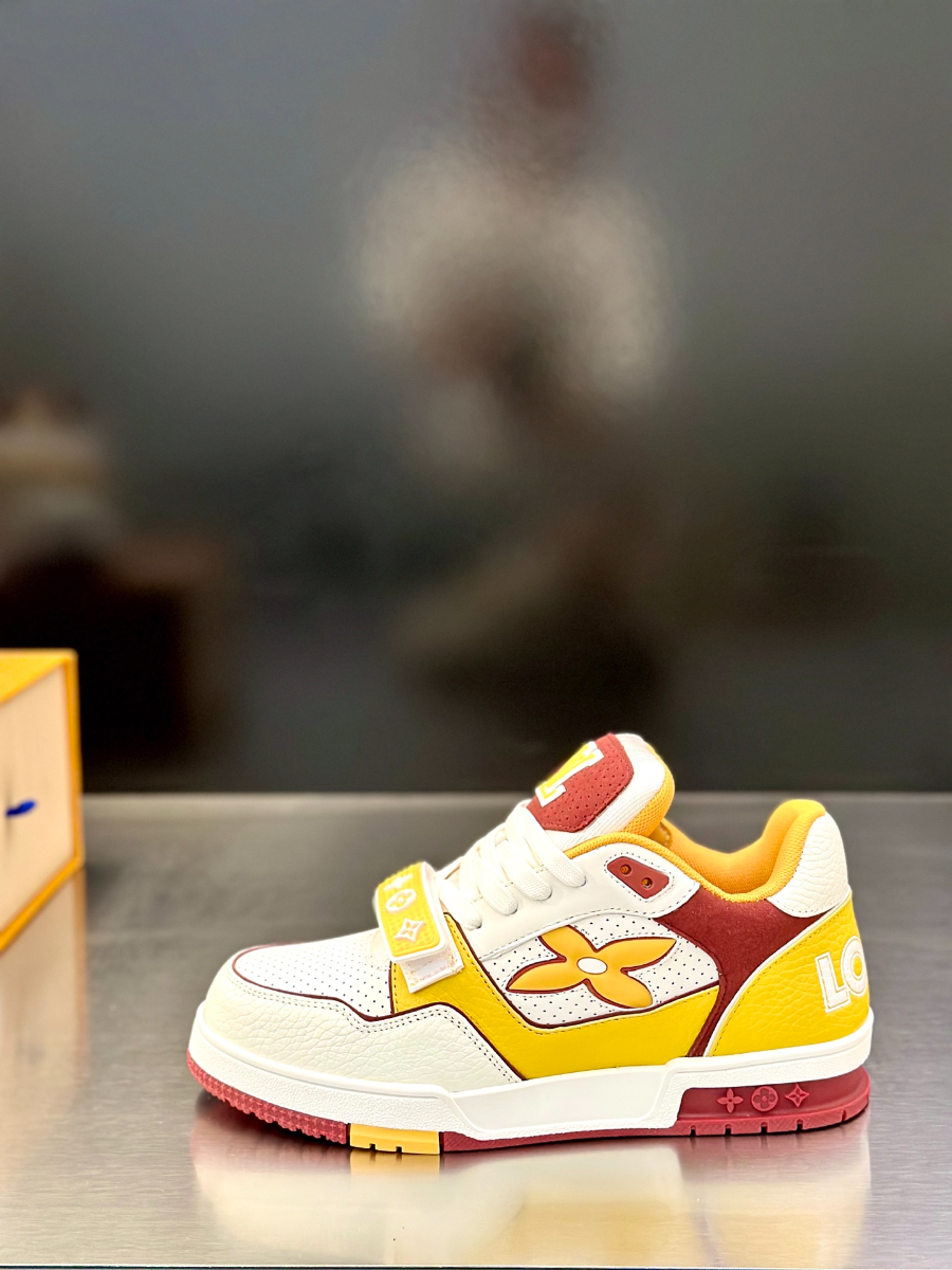 Louis Vuitton 루이비통 남녀공용 스니커즈 운동화 1