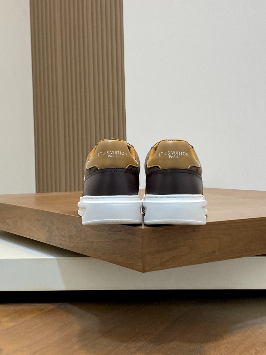Louis Vuitton 루이비통 남성 모노그램 로고 스니커즈 8
