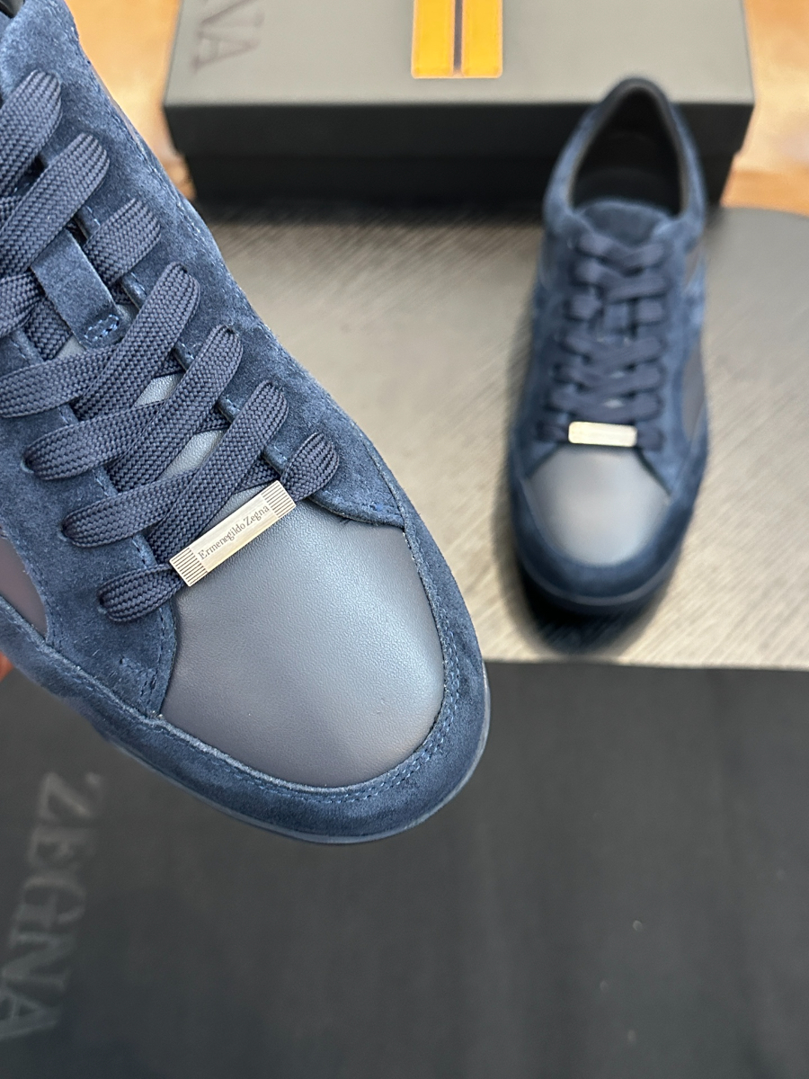 ZEGNA 네이비 스웨이드 레더 스니커즈 3