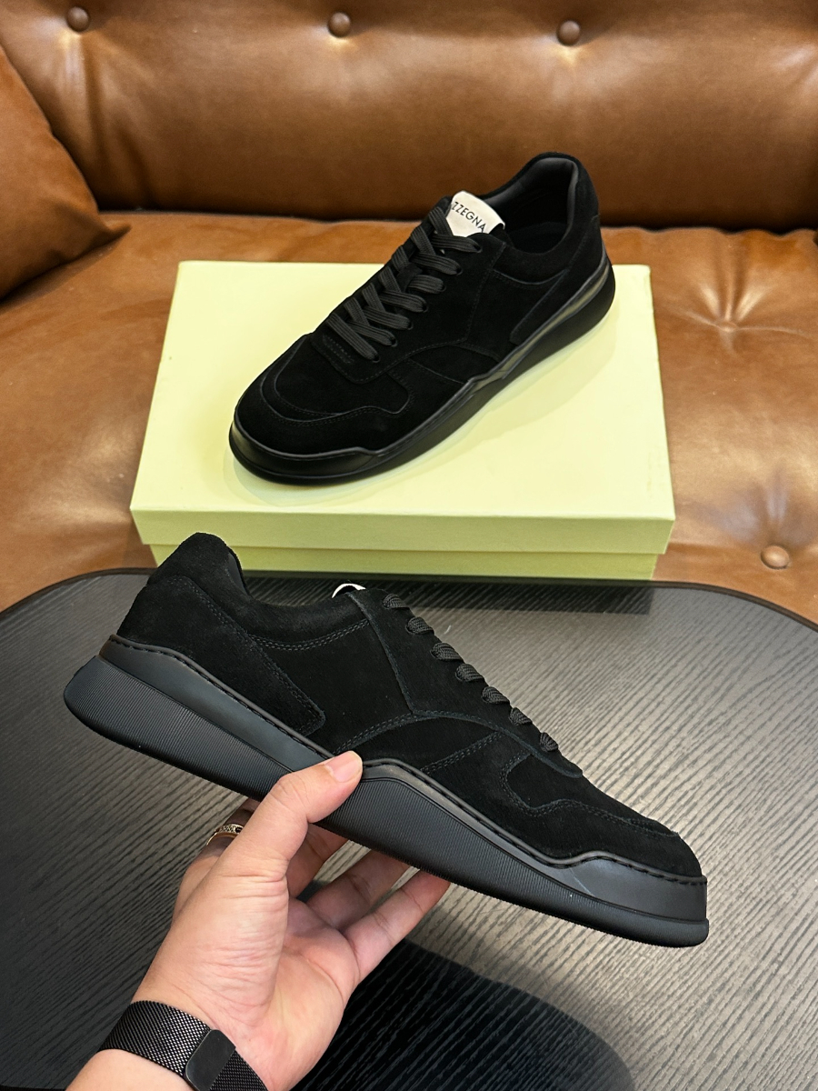 ZEGNA 블랙 스웨이드 로우탑 스니커즈 5