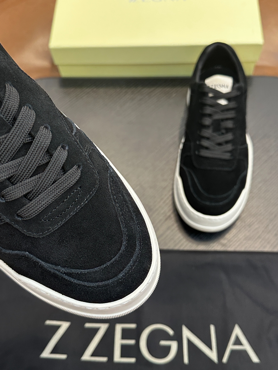Z ZEGNA 블랙 스웨이드 로우탑 스니커즈 6