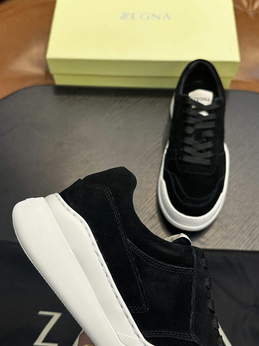 Z ZEGNA 블랙 스웨이드 로우탑 스니커즈 7