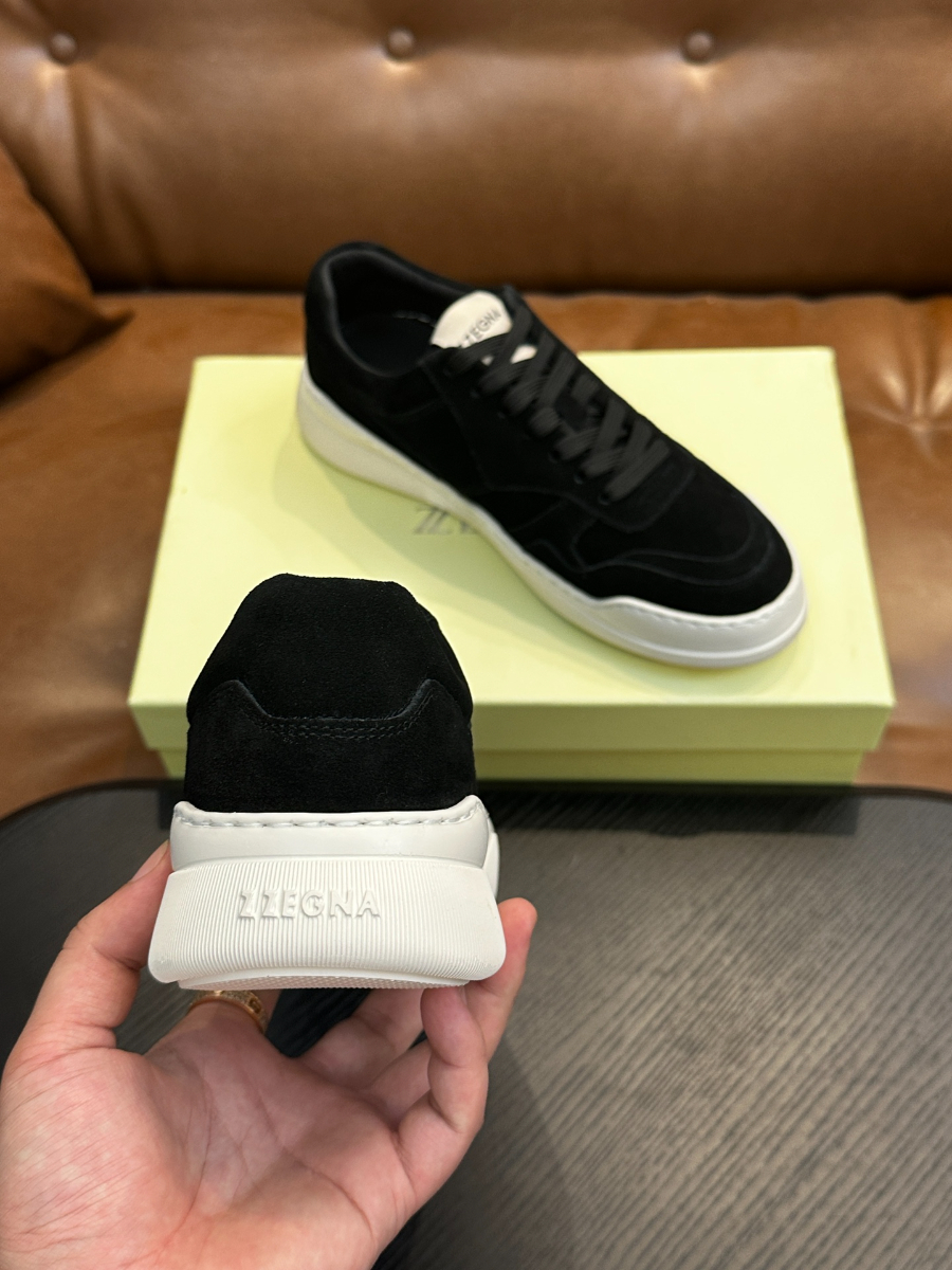 Z ZEGNA 블랙 스웨이드 로우탑 스니커즈 8