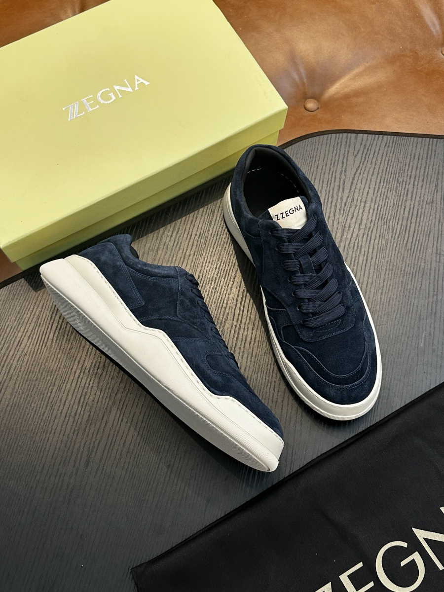 ZEGNA 네이비 스웨이드 로우탑 스니커즈 1