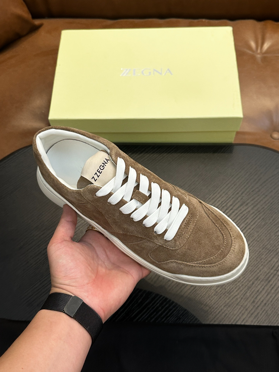 ZEGNA 브라운 스웨이드 로우탑 스니커즈 2