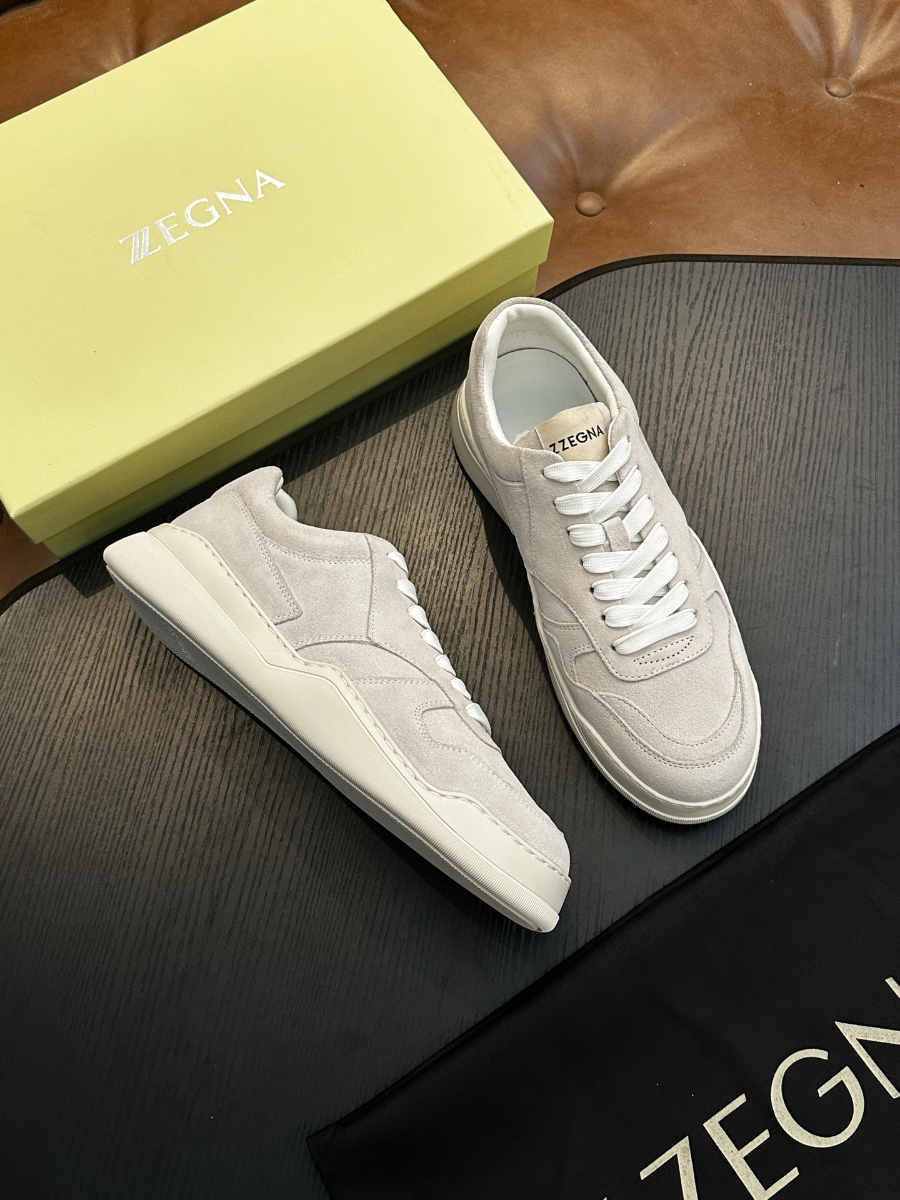 ZEGNA 베이지 스웨이드 로우탑 스니커즈 1