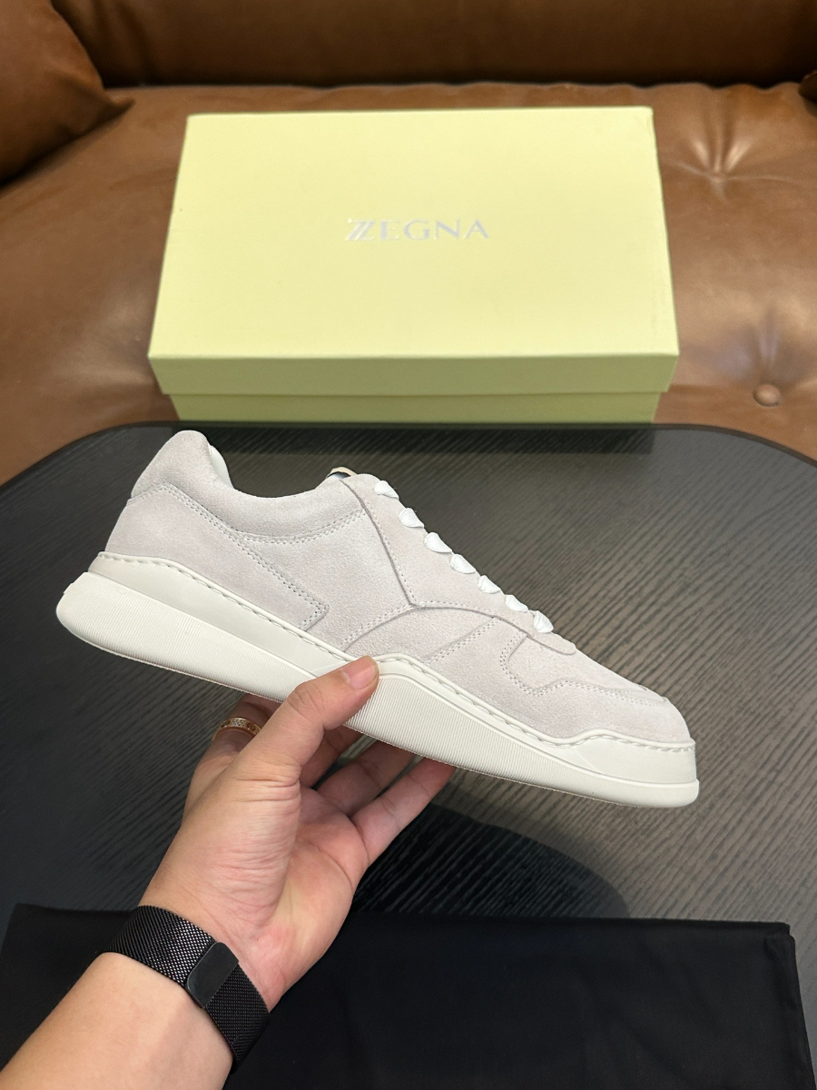 ZEGNA 베이지 스웨이드 로우탑 스니커즈 2