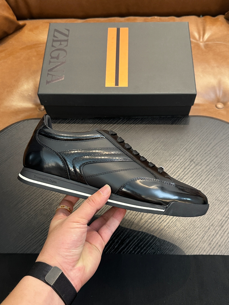 Ermenegildo Zegna 블랙 레더 로우탑 스니커즈 2