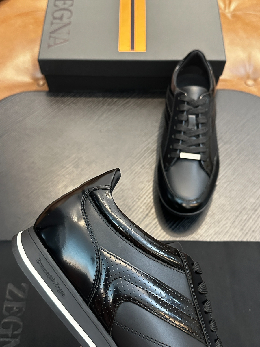 Ermenegildo Zegna 블랙 레더 로우탑 스니커즈 7