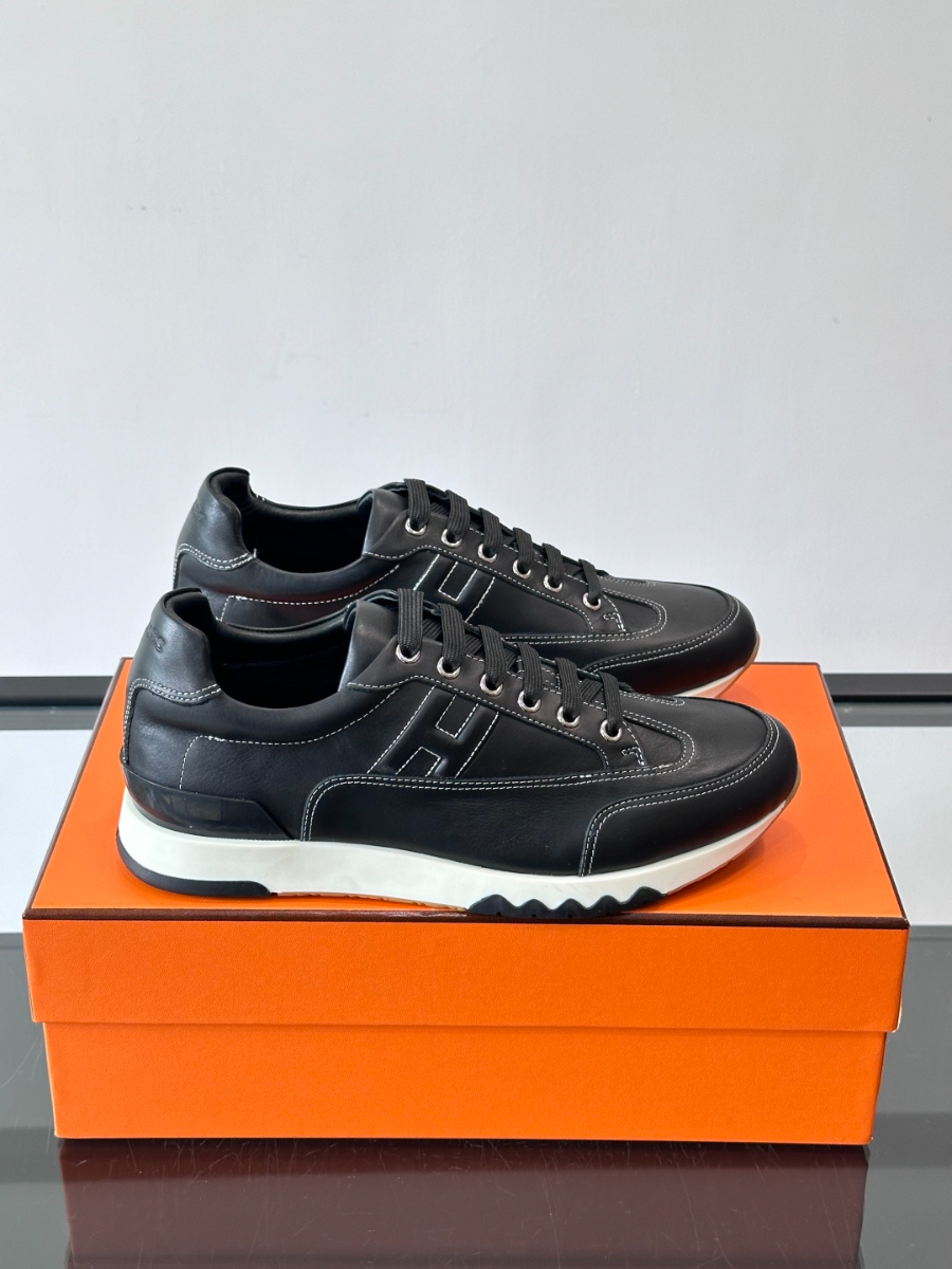 Hermes 에르메스 H Walkrunner 블랙 레더 스니커즈 2