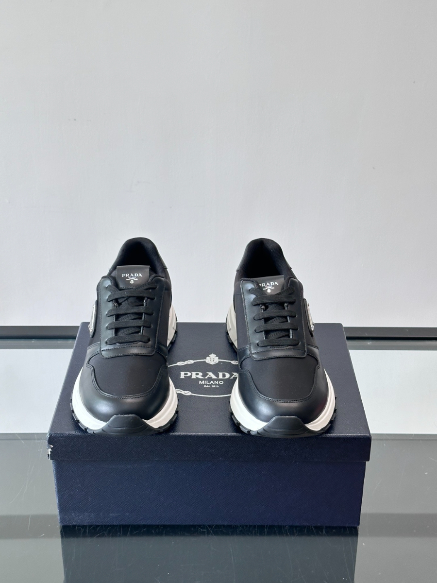 Prada 프라다 남성 스포츠 캐주얼 스니커즈 3