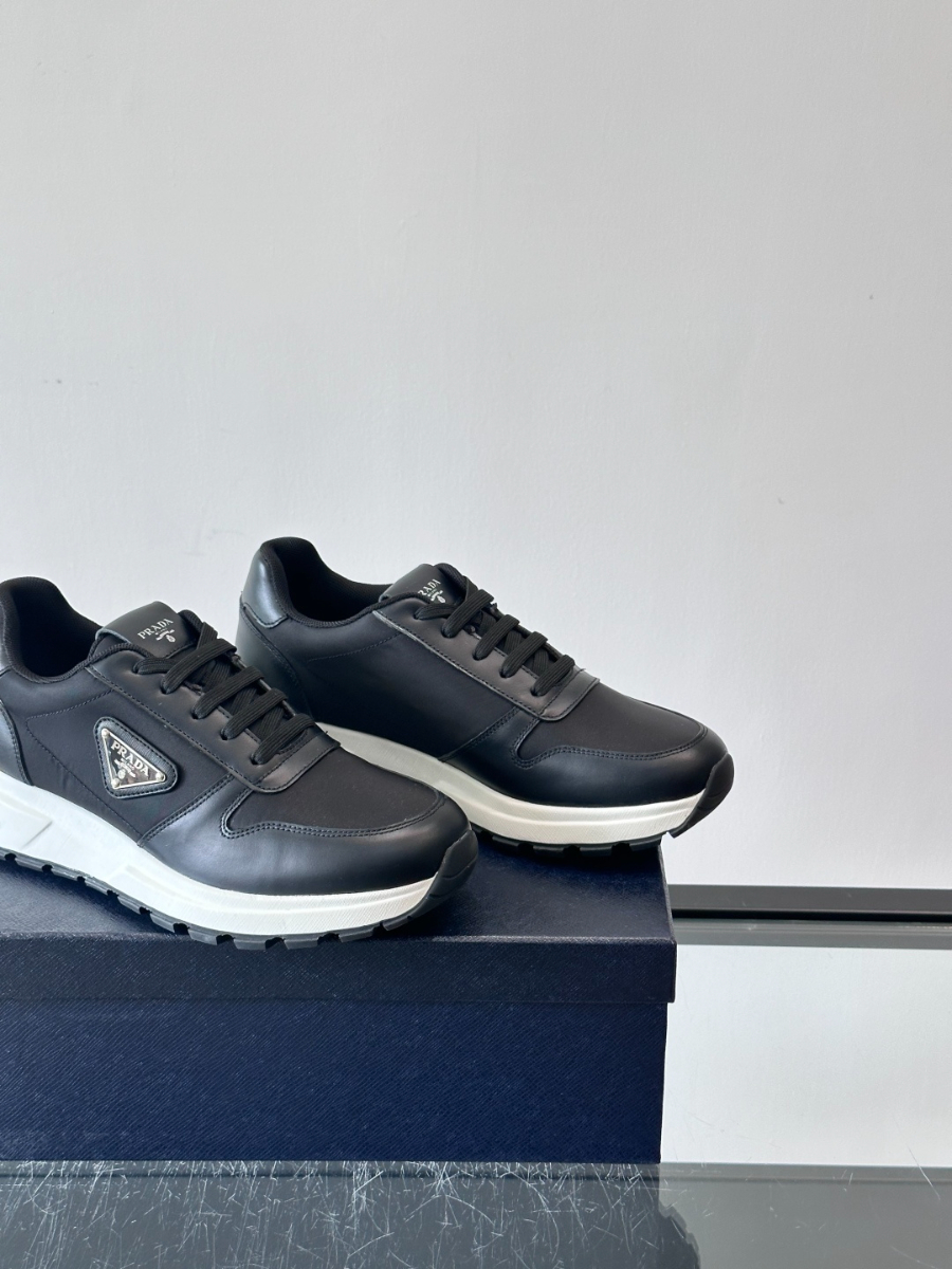 Prada 프라다 남성 스포츠 캐주얼 스니커즈 7