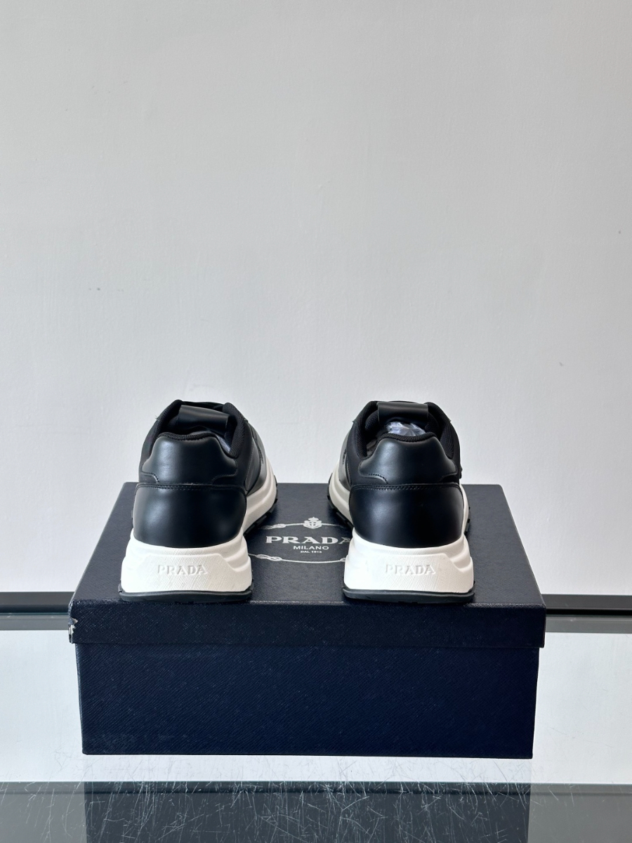 Prada 프라다 남성 스포츠 캐주얼 스니커즈 8