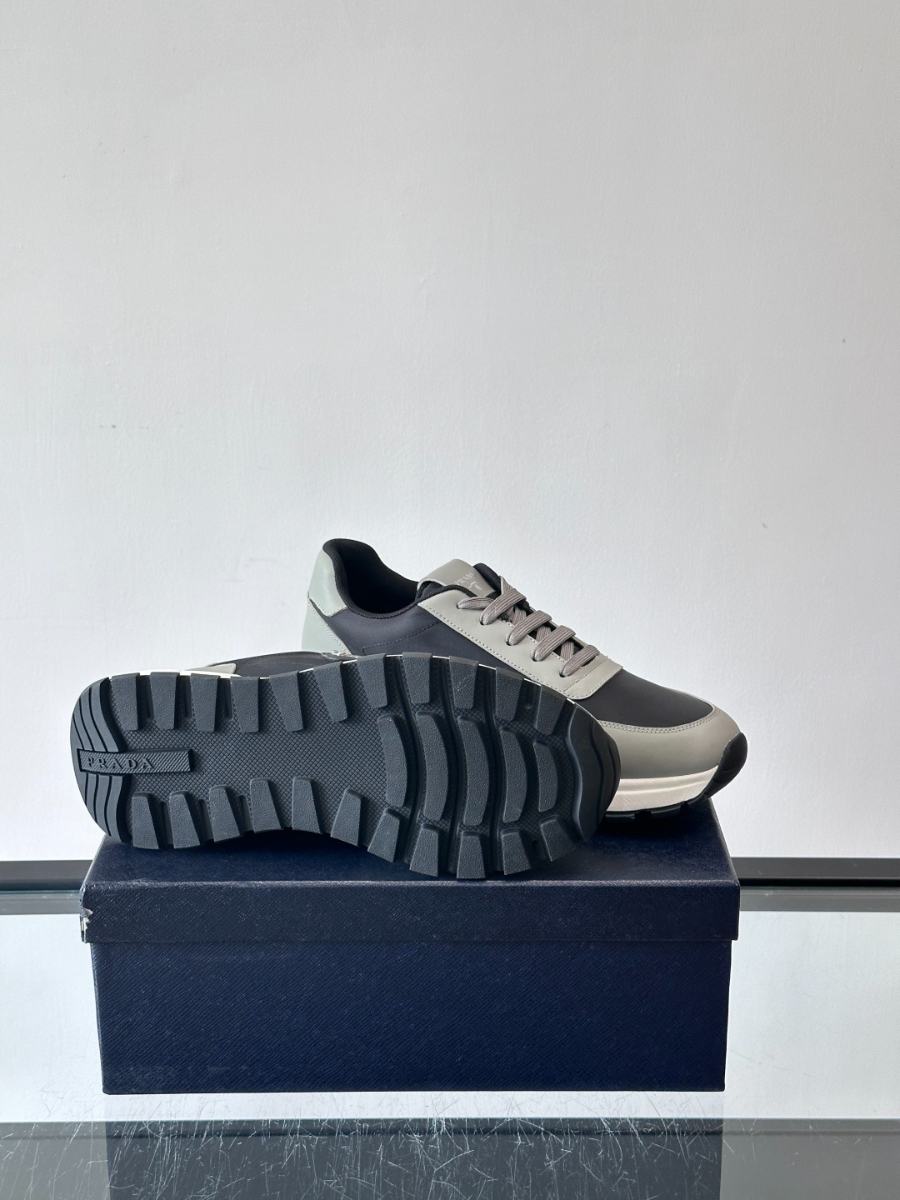 Prada 프라다 남성 스포츠 캐주얼 스니커즈 9