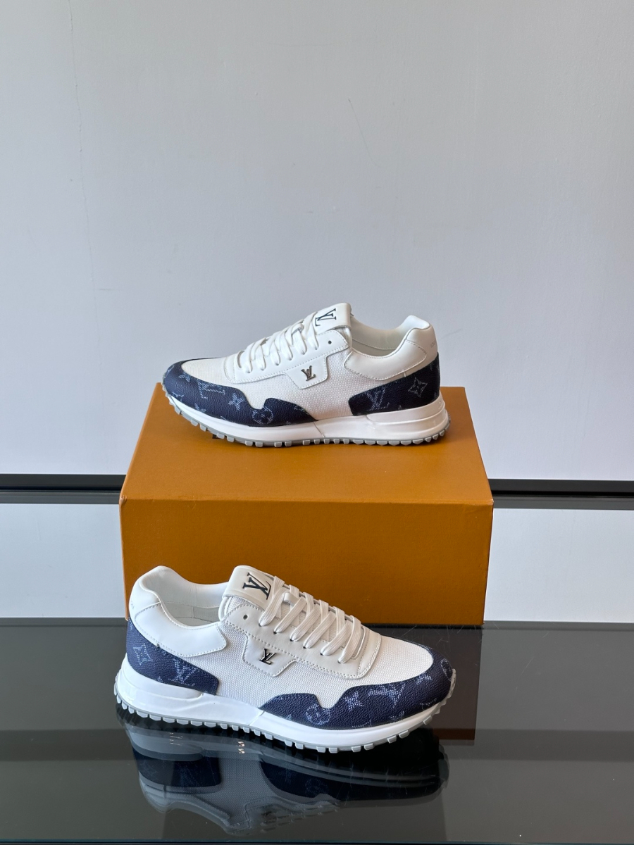 Louis Vuitton Run Away Sneakers 루이 비통 런 어웨이 스니커즈 네이비 4