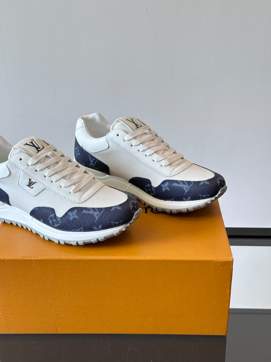 Louis Vuitton Run Away Sneakers 루이 비통 런 어웨이 스니커즈 네이비 8