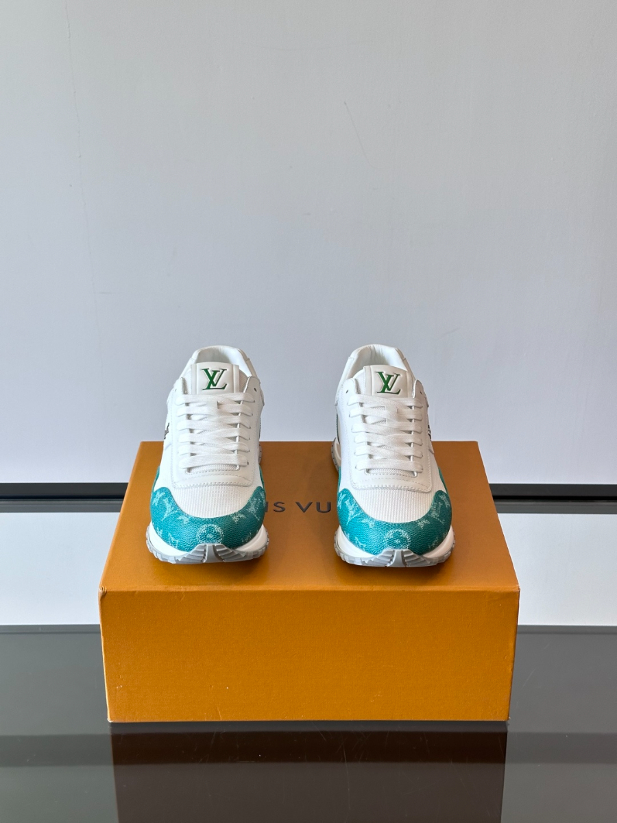 Louis Vuitton Run Away Sneakers 루이 비통 런 어웨이 스니커즈 그린 2