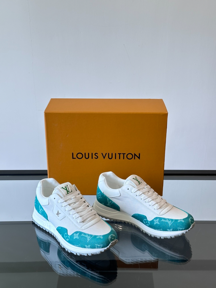 Louis Vuitton Run Away Sneakers 루이 비통 런 어웨이 스니커즈 그린 5
