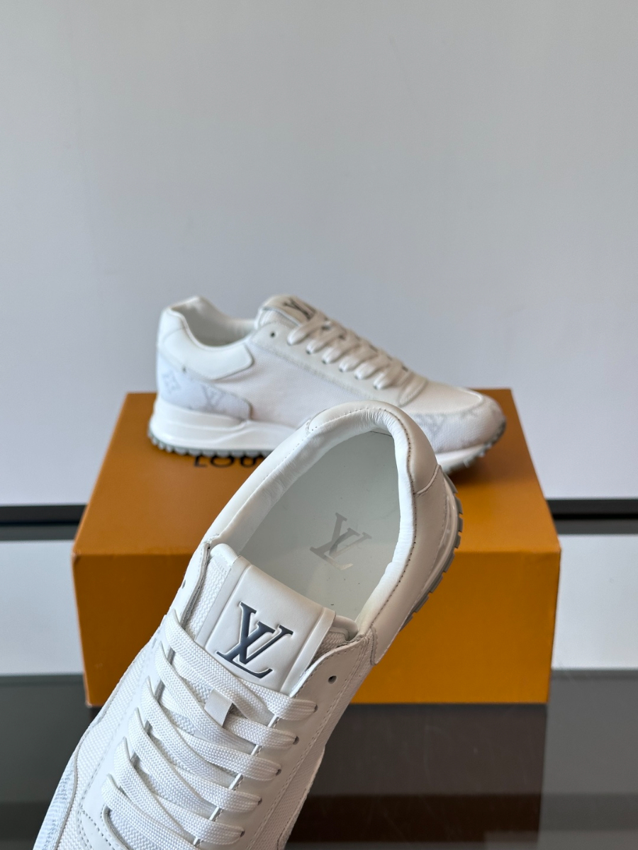 Louis Vuitton Run Away Sneakers 루이 비통 런 어웨이 스니커즈 화이트 8