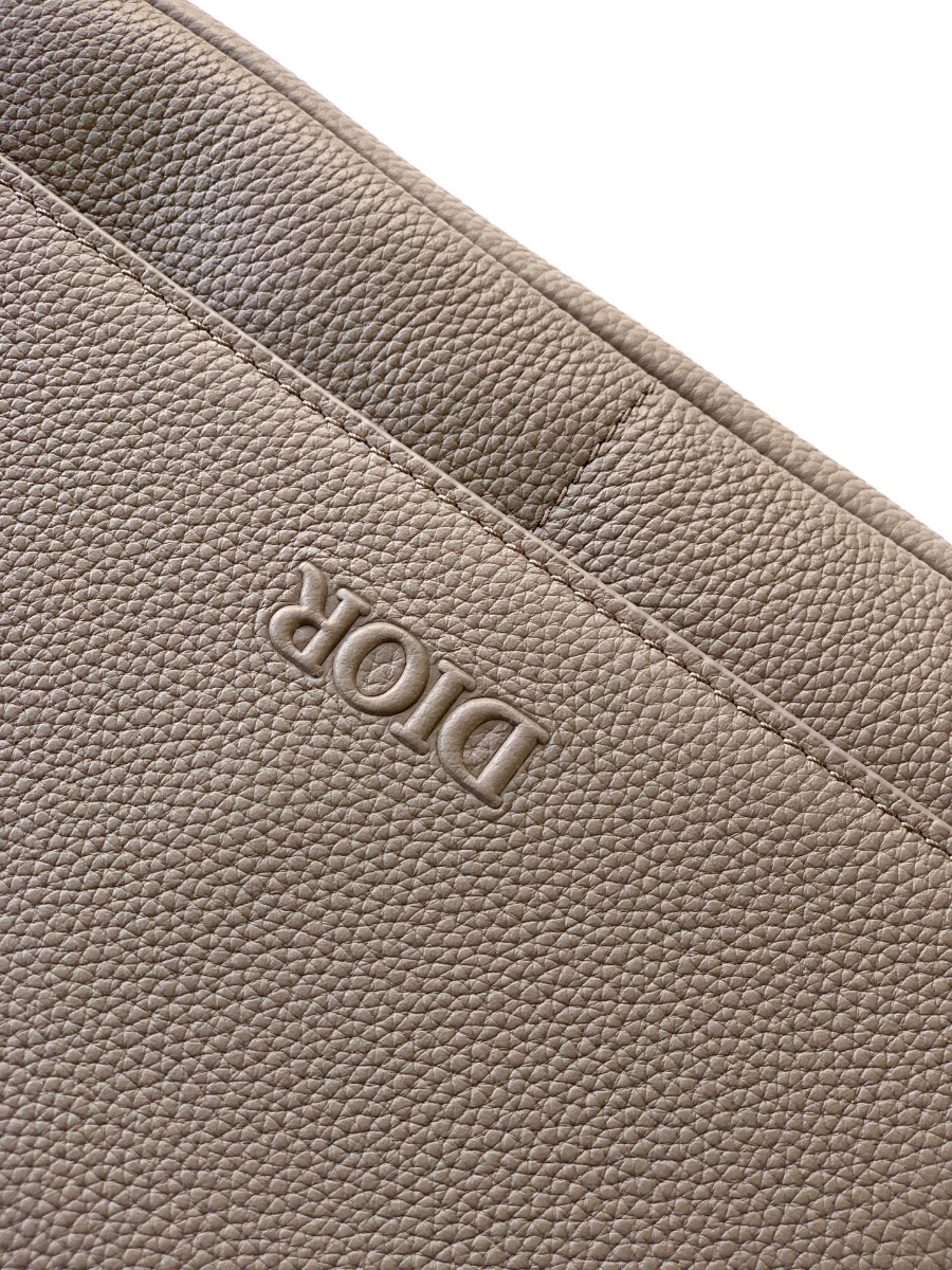 Dior Privé Flap Messenger Bag Dior Icons Calfskin Camel 디올 프리베 플랩 메신저백 디올 아이콘 카프스킨 스모그그레이 33cm 10