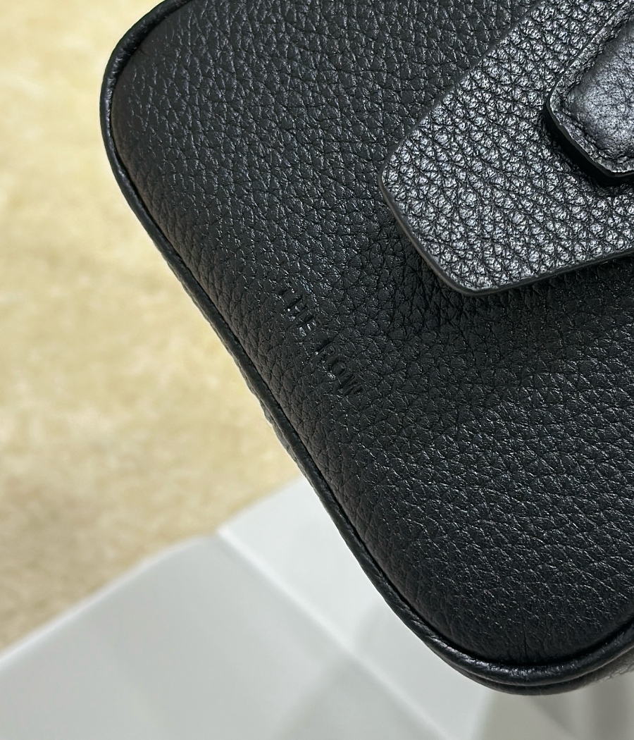 The Row EW India Bag 더 로우 EW 인디아 Bonaudo 토트백 블랙 32cm 6