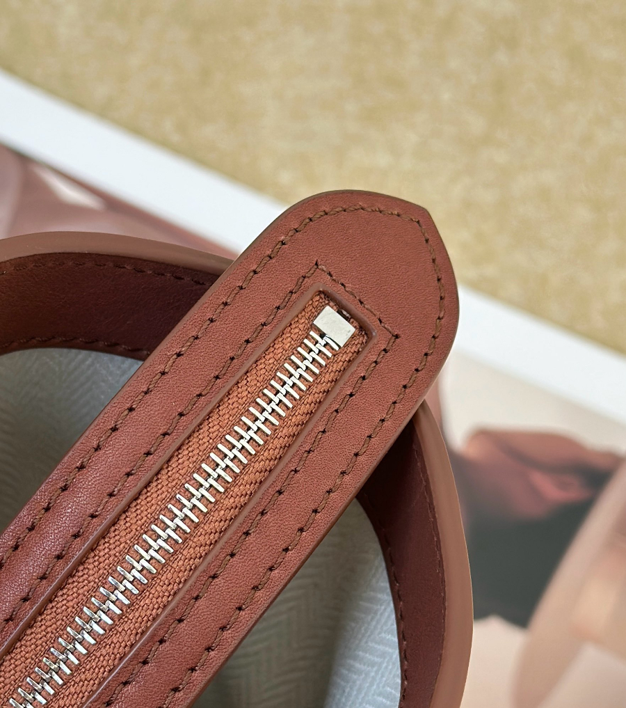 THE ROW Marlo 12 Bag 말로 12 토트백 마소니 송아지가죽 오크브라운 29.5cm 6