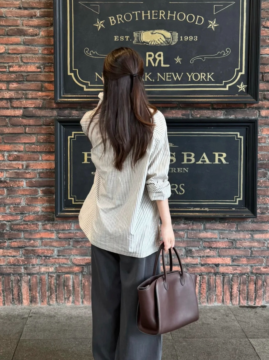 The Row Marlo 12 Bag 말로 12 토트백 마소니 송아지가죽 커피브라운 29.5cm 4