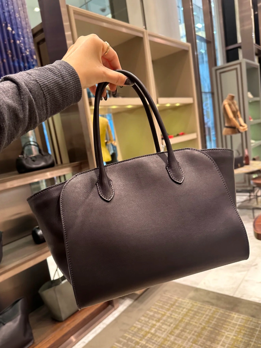 The Row Marlo 12 Bag 말로 12 토트백 마소니 송아지가죽 커피브라운 29.5cm 9