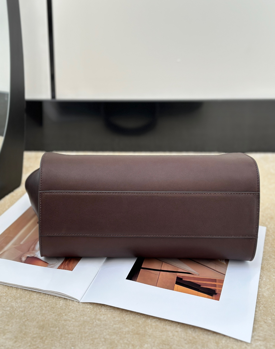 The Row Marlo 12 Bag 말로 12 토트백 마소니 송아지가죽 커피브라운 29.5cm 12