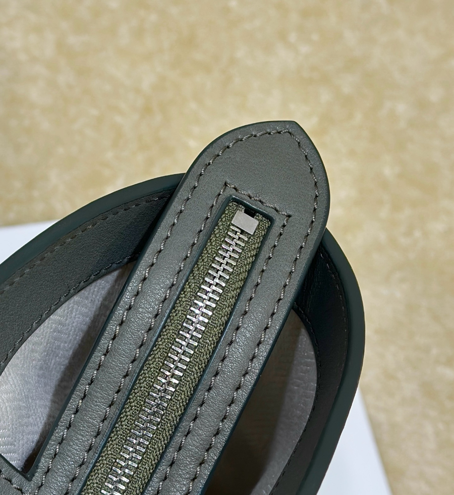 The Row Marlo 12 Bag 말로 12 토트백 마소니 송아지가죽 그레이 29.5cm 7