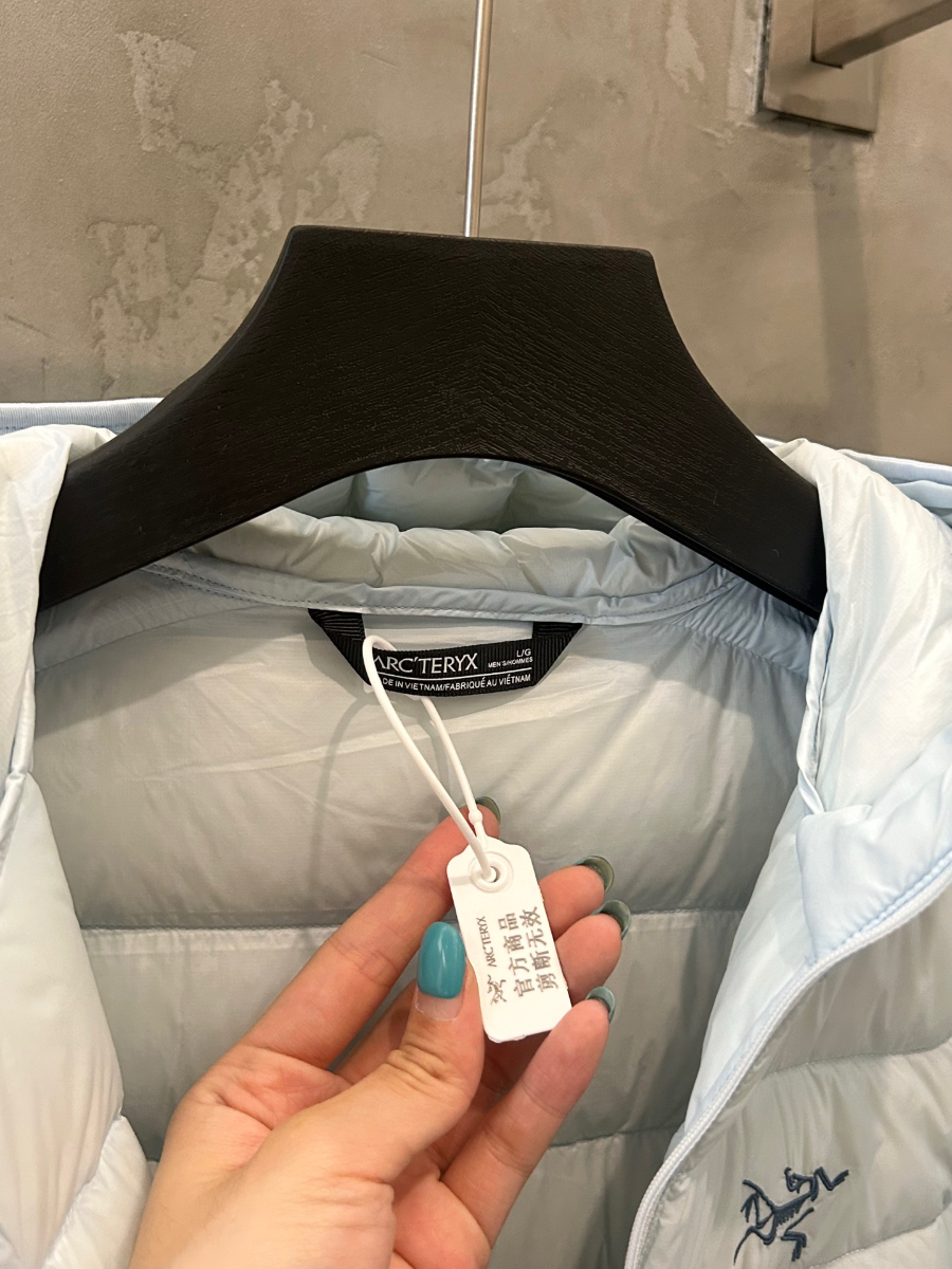 ARC’TERYX Cerium 850FP Hooded Down Jacket 아크테릭스 세륨 850FP 후드 다운 재킷 화이트스카이 15