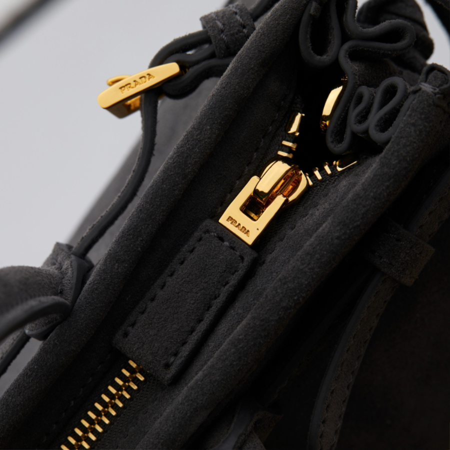 PRADA Soft Lux Suede Leather Top Handle Bag 프라다 소프트 럭스 스웨이드 레더 토트백 그레이 1BA426 32cm 16