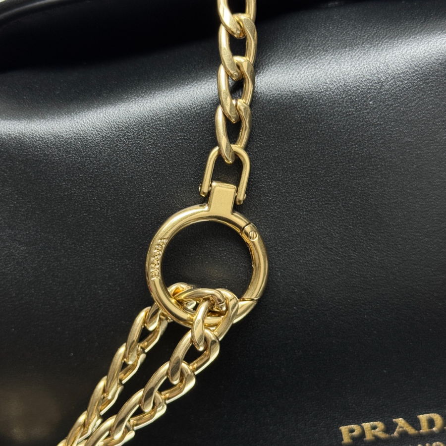 PRADA Tumulte Nappa Leather Shoulder Bag 프라다 투물테 나파 가죽 숄더백 블랙 1BD395 24cm 5