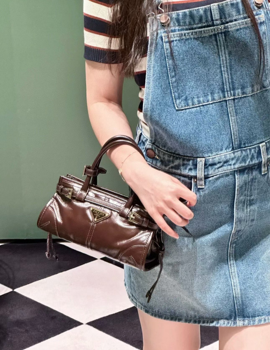 PRADA Re-Edition 1995 Mini Patent Leather 프라다 리에디션 1995 미니 페이턴트 레더 토트백 1BA486 버건디 23cm 2