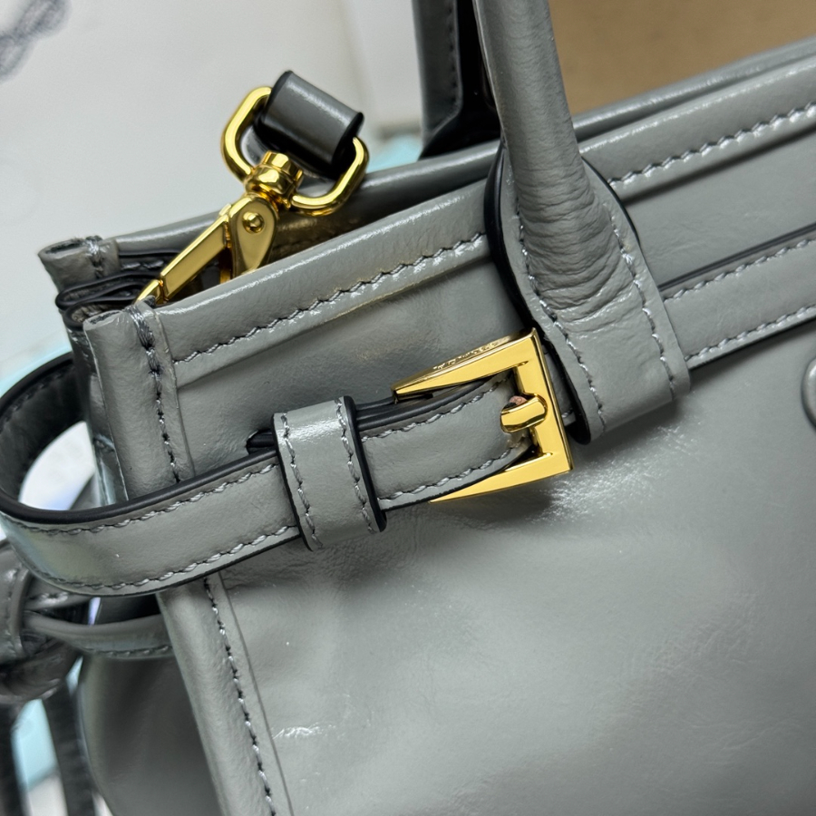 PRADA Re-Edition 1995 Mini Patent Leather 프라다 리에디션 1995 미니 페이턴트 레더 토트백 1BA486 버건디 23cm 6