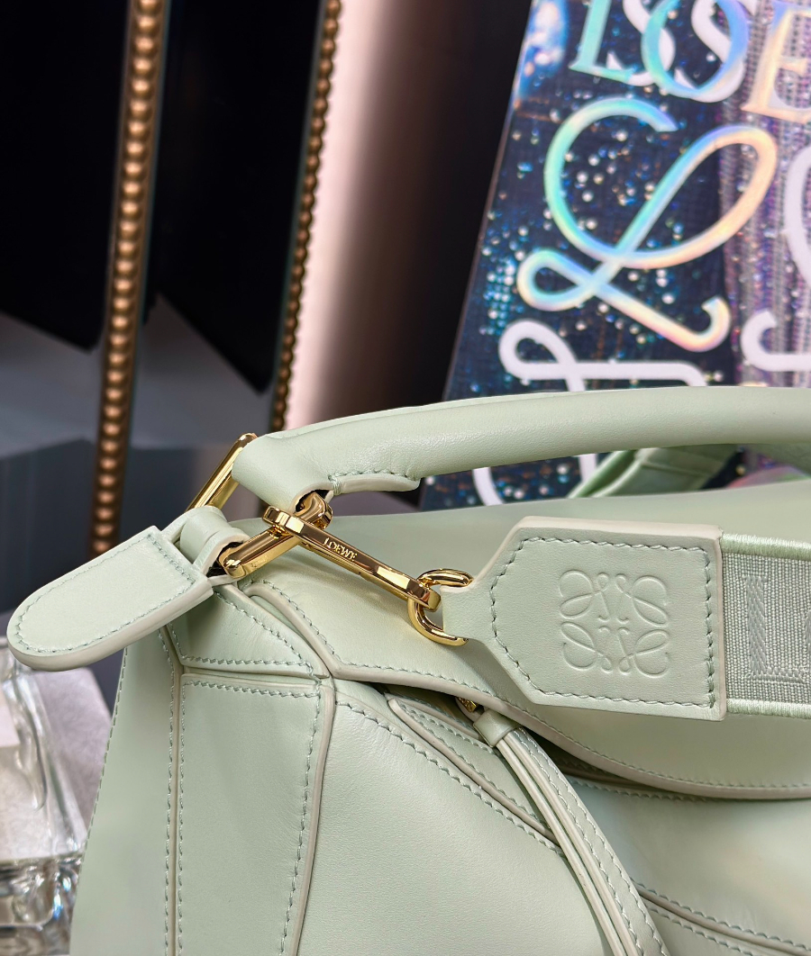 LOEWE Puzzle Small Bag 로에베 퍼즐 스몰 백 230725 민트그린 스무스 카프스킨 24cm 7
