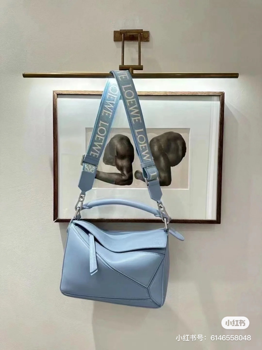 LOEWE Puzzle Small Bag 로에베 퍼즐 스몰 백 230725 스카이블루 스무스 카프스킨 24cm 1