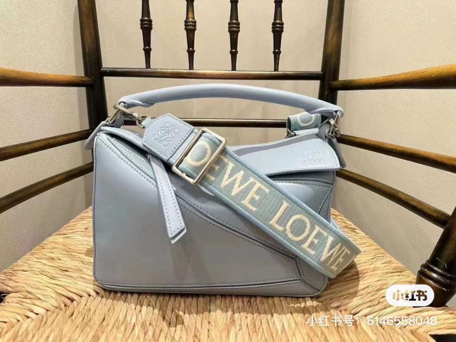 LOEWE Puzzle Small Bag 로에베 퍼즐 스몰 백 230725 스카이블루 스무스 카프스킨 24cm 2