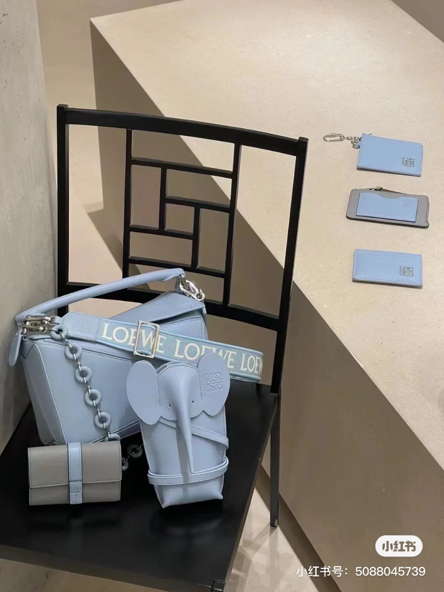 LOEWE Puzzle Small Bag 로에베 퍼즐 스몰 백 230725 스카이블루 스무스 카프스킨 24cm 5