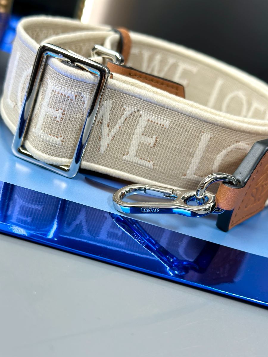 LOEWE Puzzle Large Bag 로에베 퍼즐 라지 백 250221 카키 그레인드 카프스킨 33cm 17