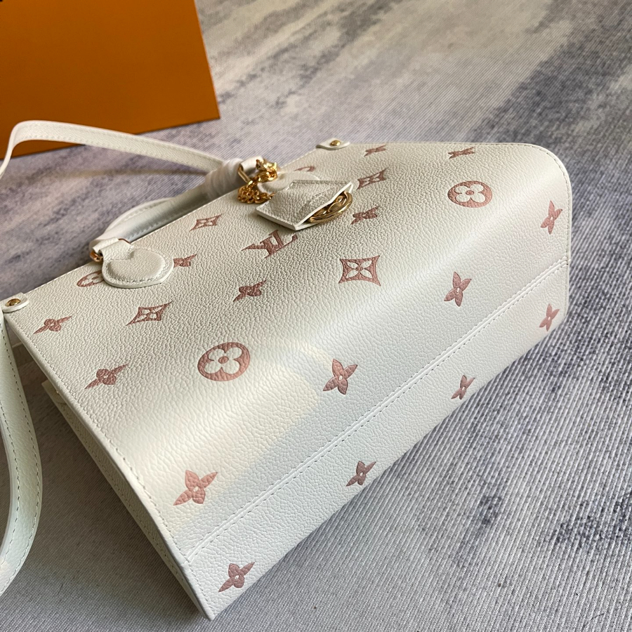 Louis Vuitton OnTheGo PM Monogram Empreinte 루이비통 온더고 PM 모노그램 앙프렝뜨 M28313 / M45653 25cm 7