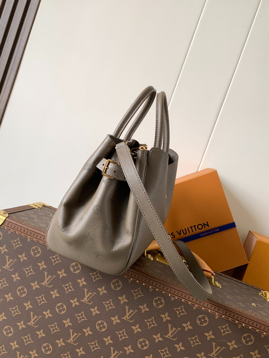 Louis Vuitton Vendôme PM Taurillon Leather 루이비통 방돔 PM 토리옹 가죽 토트백 M27040 / M26502 브라운 28.5cm 3