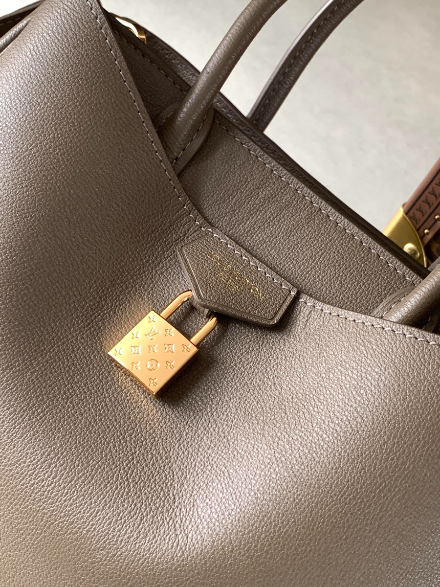 Louis Vuitton Vendôme PM Taurillon Leather 루이비통 방돔 PM 토리옹 가죽 토트백 M27040 / M26502 브라운 28.5cm 6