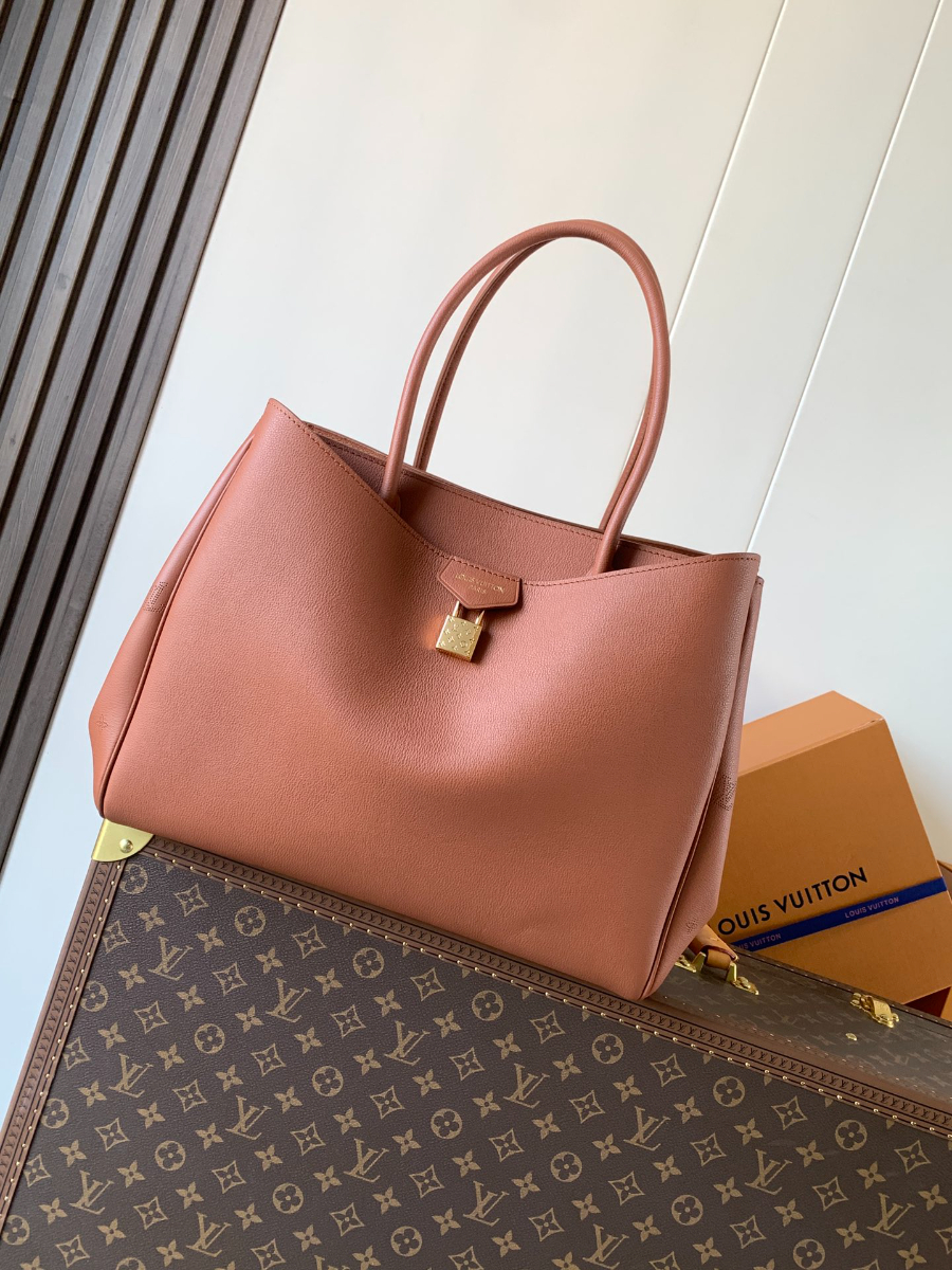 Louis Vuitton Vendôme MM Taurillon Leather 루이비통 방돔 MM 토리옹 가죽 토트백 M26501 / M26338 핑크 35.5cm 2