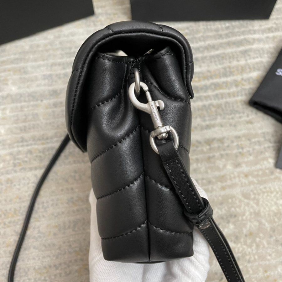 Saint Laurent Lou Lou Toy Quilted Leather Bag 생로랑 루루 토이 퀼티드 레더 숄더백 467072 20cm 5