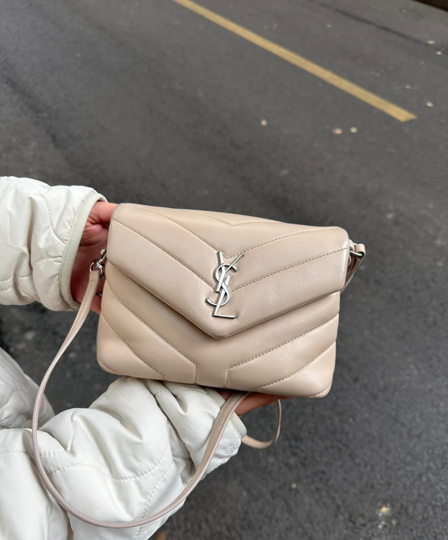 Saint Laurent Lou Lou Toy Quilted Leather Bag 생로랑 루루 토이 퀼티드 레더 숄더백 467072 20cm 핑크 1