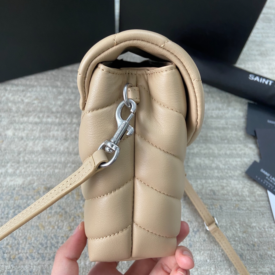 Saint Laurent Lou Lou Toy Quilted Leather Bag 생로랑 루루 토이 퀼티드 레더 숄더백 467072 20cm 핑크 6