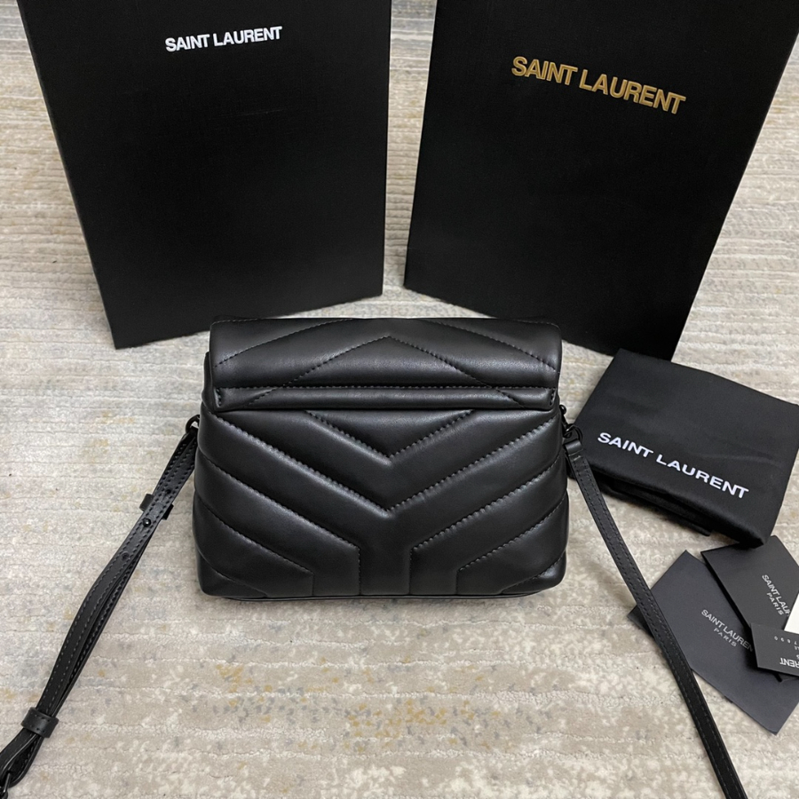 Saint Laurent Lou Lou Toy Quilted Leather Bag 생로랑 루루 토이 퀼티드 레더 숄더백 467072 20cm 블랙 1